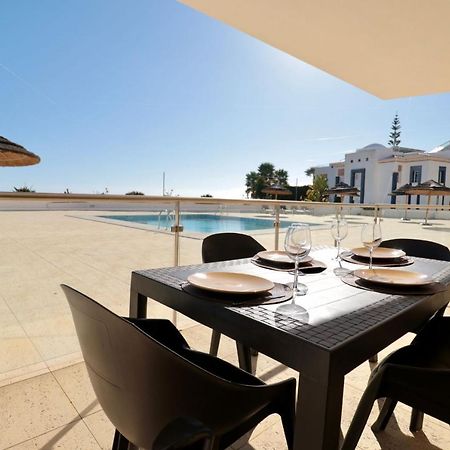 Apartamento Olhos De Água 1BR with Pool, AC&Free Parking Albufeira Exterior foto