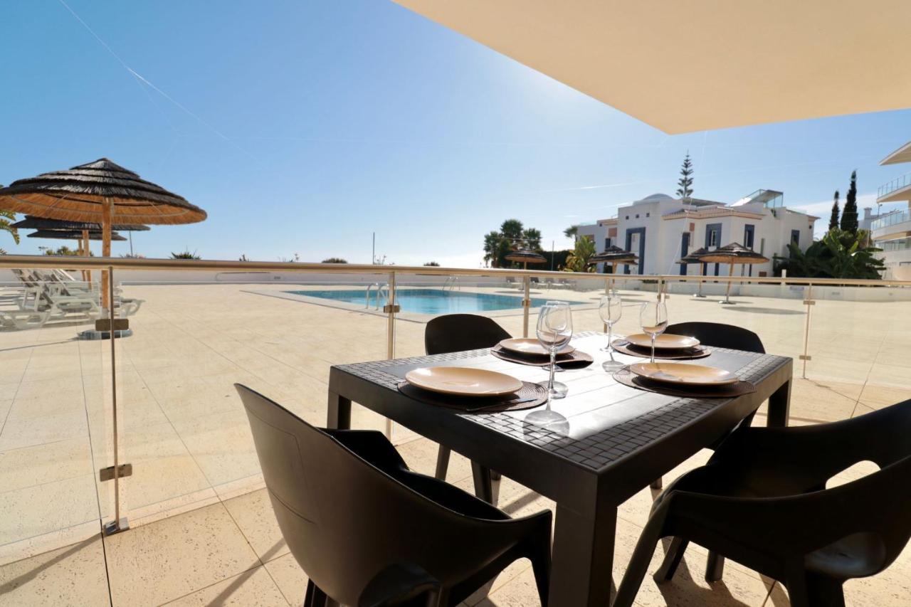 Apartamento Olhos De Água 1BR with Pool, AC&Free Parking Albufeira Exterior foto