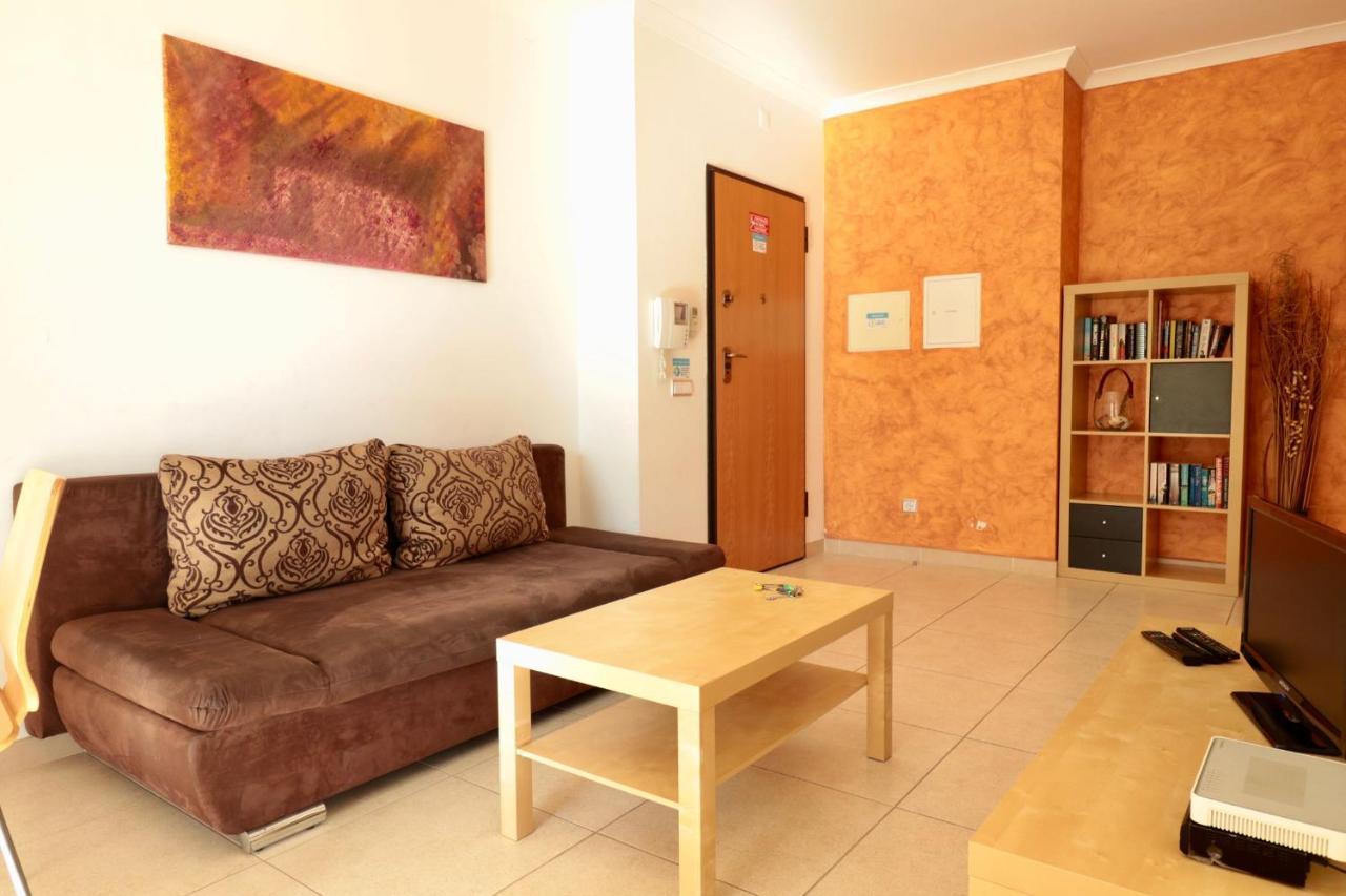 Apartamento Olhos De Água 1BR with Pool, AC&Free Parking Albufeira Exterior foto